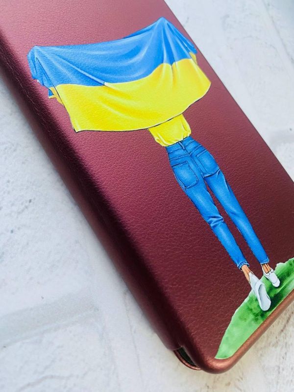 Чохол-книжка з малюнком для Xiaomi Redmi Note 8 Pro Бордовий :: Дівчина з прапором (принт 263)