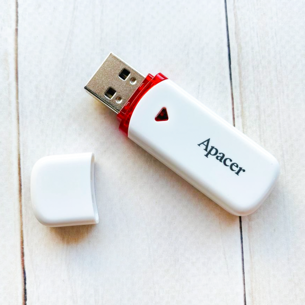 Іменна флешка з логотипом на 64GB (дизайн 116)